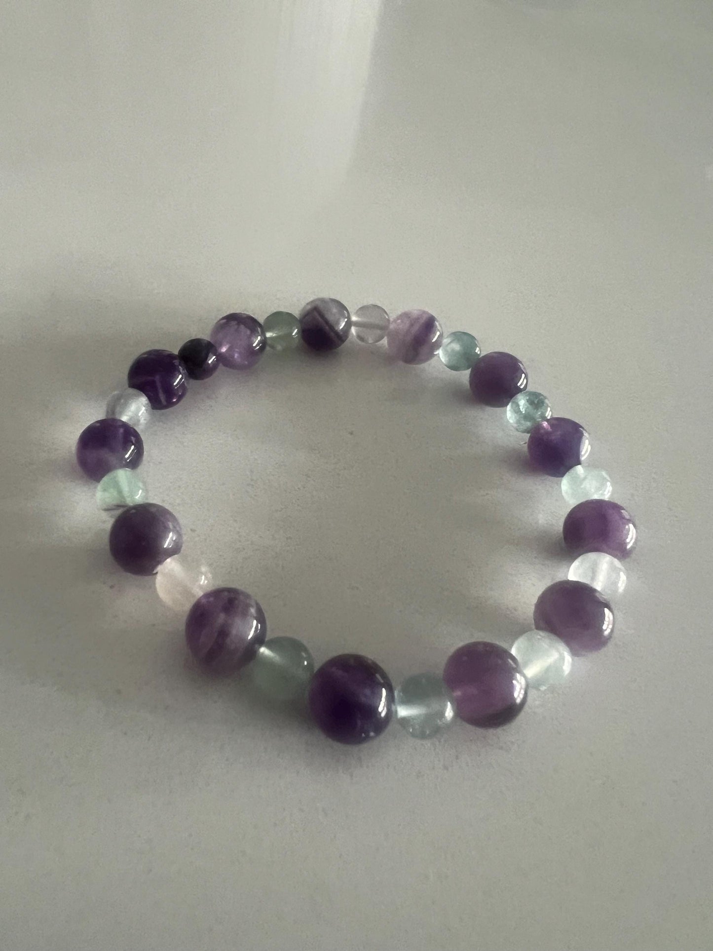 Emotional balance clarity spiritual growth flurorite and Amethyst combination healing crystal bracelet 8mm beads